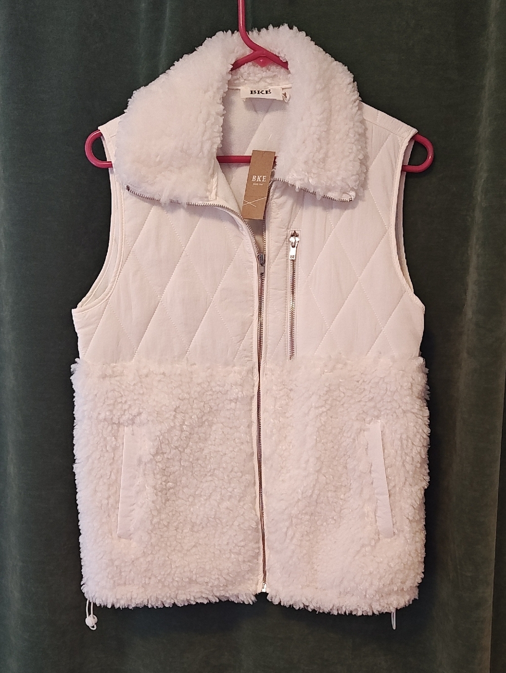 NWT BKE Women's White Quilted & Sherpa Vest